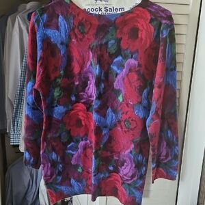 Beautuful Cashmere Sweater